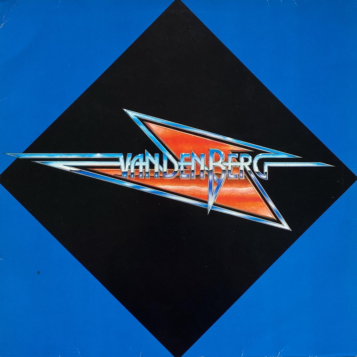 #vandenberg #vinyl #nowspinning @adrianvandenberg_official
