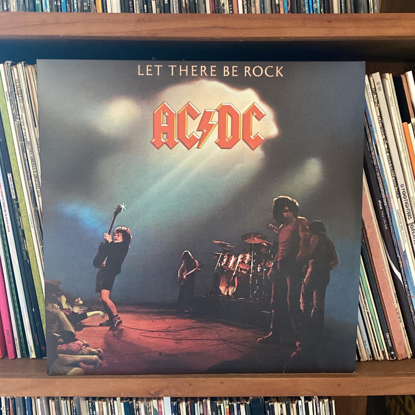 AC️DC - Let There Be Rock 🤘🏻 #vinylforbreakfast #vinyl #nowspinning #vinyleveryday @acdc