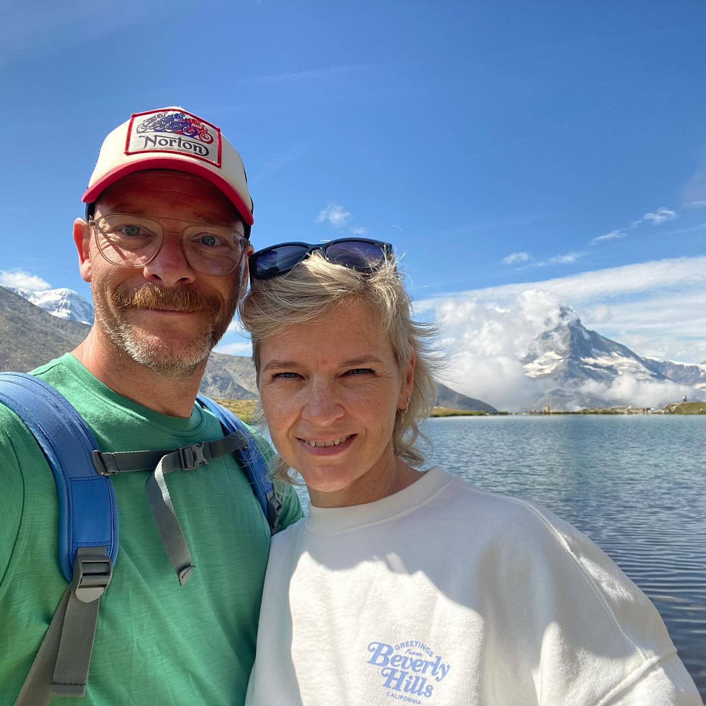 #thatwasfun #nature #mountains #cloudporn #sunshine #holidayisover #justthetwoofus #besttimeoftheyear #switserland #suisse #matterhorn #letsgetbacktowork #leefmetvolleteugen