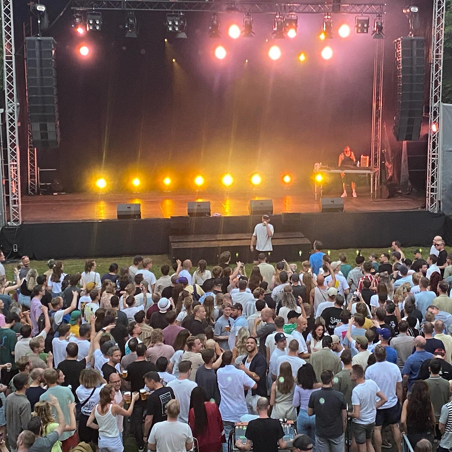 Goede vibes @bostheaterommen met @sticks_insta en @kubusvonkubus #topavond